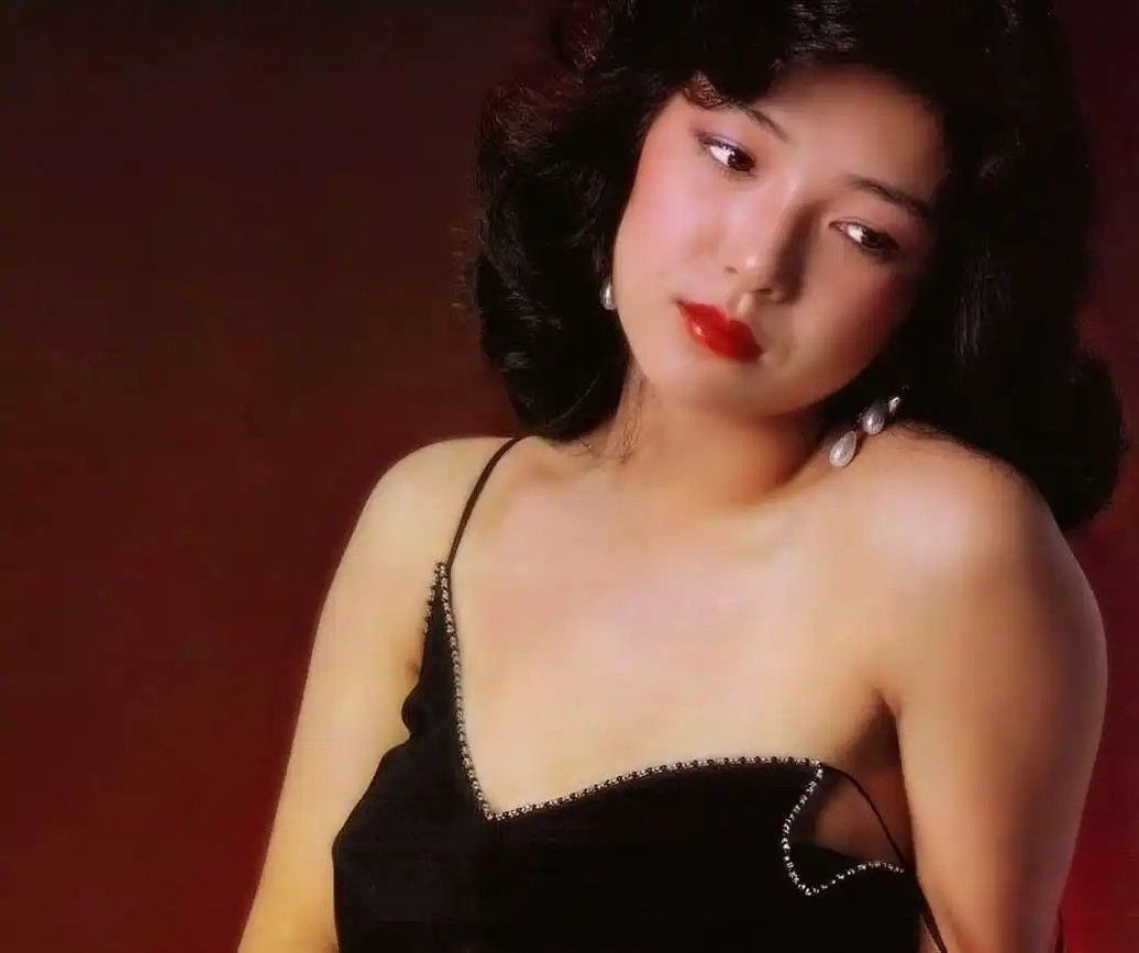 原日出子　ヌードお宝エロ画像