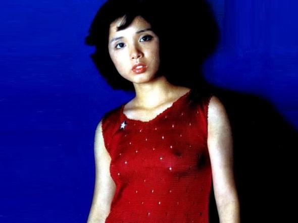 高田みづえ　乳首