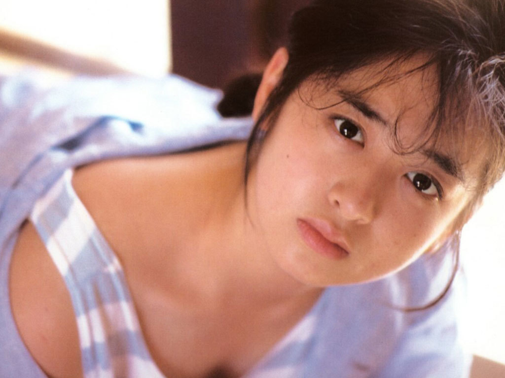 斉藤由貴　グラビア水着お宝エロ画像