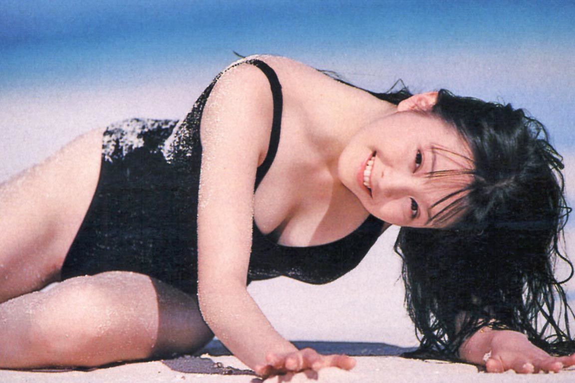 高橋由美子　グラビア水着お宝エロ画像