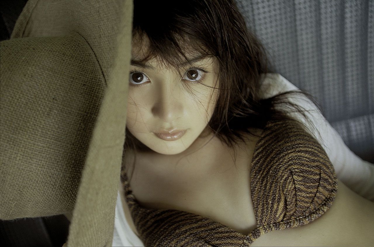 伊藤絵理香　グラビア水着お宝エロ画像